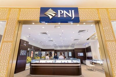 Chuyện gì đang xảy ra với cổ phiếu PNJ?