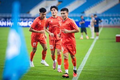 Tuyển Việt Nam một ngày trước trận chung kết