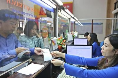 Đường sắt Việt Nam giảm giá vé đến 40%, kích cầu đi lại sau hè