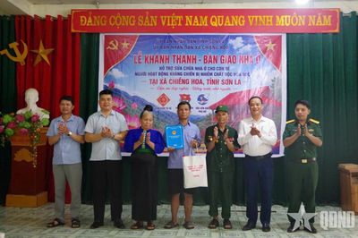 Sơn La bàn giao nhà ở cho con đẻ của người hoạt động kháng chiến bị nhiễm chất độc hóa học