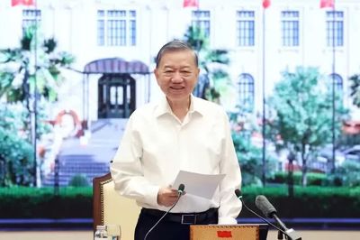 Thu hút và trọng dụng nhân tài phải đặt trong tổng thể chiến lược phát triển đất nước