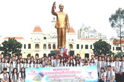 Khai mạc trại hè thanh thiếu niên kiều bào và tuổi trẻ TPHCM