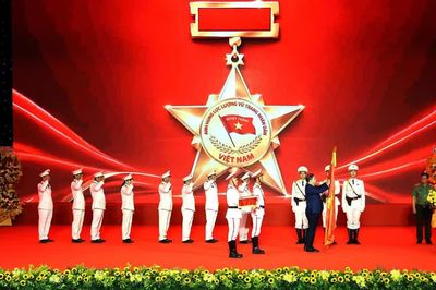 Công an TP Đà Nẵng đón nhận danh hiệu Anh hùng Lực lượng vũ trang nhân dân