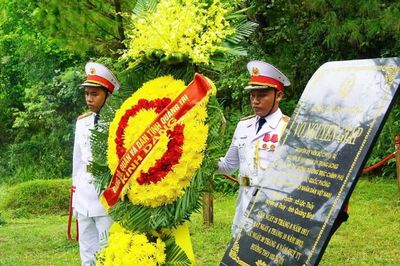 Quảng Trị: Dâng hương tưởng nhớ Đại tướng Võ Nguyên Giáp nhân 115 năm ngày sinh