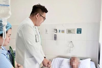 Bị ve mò đốt, người đàn ông 59 tuổi nhiễm trùng huyết nguy kịch
