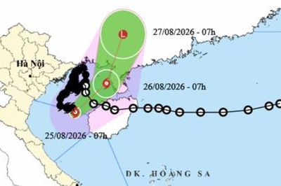 Bão số 4 Narra đang di chuyển ra phía ngoài, tiếp tục xoay hướng