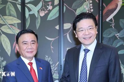 Thường trực Ban Bí thư hội kiến Tổng Thư ký Đảng Hành động Nhân dân, Thủ tướng Singapore