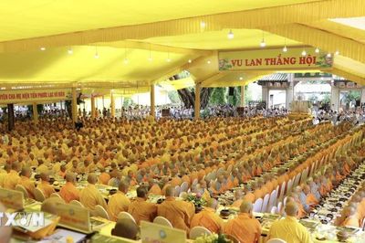 Vu lan từ truyền thống đến hành trình tri ân và sẻ chia