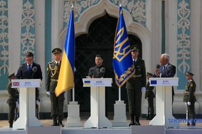 Ukraine kỷ niệm 35 năm độc lập giữa cuộc chiến với Nga