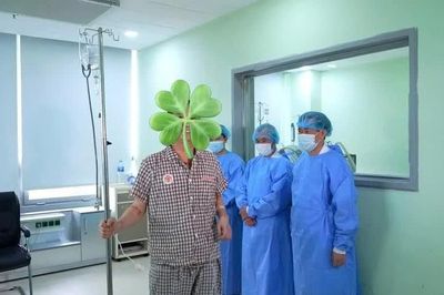72 giờ sinh tử: Một người đàn ông trải qua 2 lần ghép tim