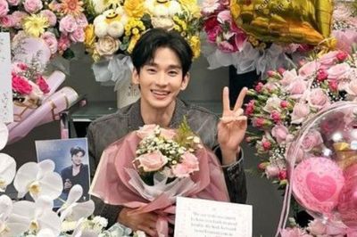 Ngoại hình gây chú ý của Kim Soo Hyun khi tái xuất