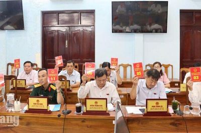 Hơn 98,6% hộ dân thống nhất thành lập phường Chợ Mới