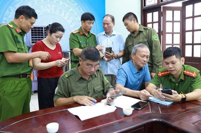 Những người làm sạch dữ liệu từ cơ sở