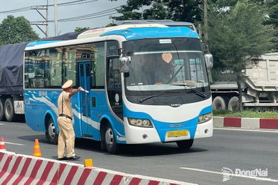 Siết kiểm soát xe khách trước kỳ nghỉ lễ