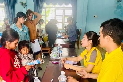 Cải thiện tầm vóc trẻ em vùng khó