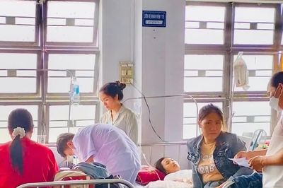 An Khê khẩn trương xác minh vụ trên 100 người nhập viện nghi ngộ độc thực phẩm