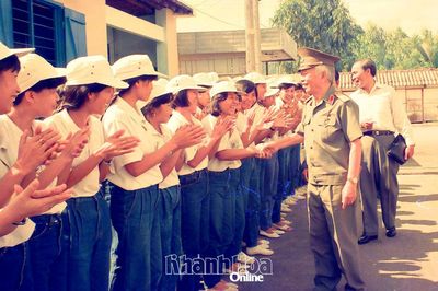 Kỷ niệm 115 năm Ngày sinh Đại tướng Võ Nguyên Giáp (25-8-1911 - 25-8-2026): Đại tướng Võ Nguyên Giáp và ân tình với Khánh Hòa