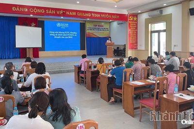 Nâng cao kỹ năng tư vấn cai nghiện thuốc lá tại cộng đồng cho nhân viên y tế thôn bản