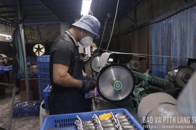 Chuyển đổi để lớn mạnh