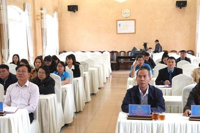 Liên đoàn Lao động Việt Nam phổ biến kiến thức chăm sóc sức khỏe cho người lao động