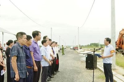 Cưỡng chế thu hồi đất thực hiện dự án tại khu Đồng Giỏ, xã Xuân Lũng