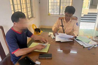 Khánh Hòa: Xử lý 2 trường hợp vi phạm giao thông qua hệ thống camera giám sát