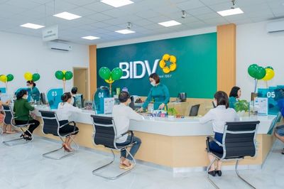 Phát hành gần 500 triệu cổ phiếu, BIDV nâng vốn lên hơn 77.782 tỷ đồng