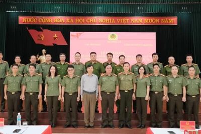 22 học viên dự bồi dưỡng lãnh đạo, chỉ huy Công an làm việc trong môi trường quốc tế