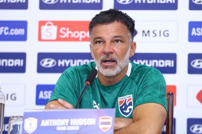 Thua tuyển Việt Nam 0-2, đội trưởng Thái Lan tuyên bố 'mang cúp về'