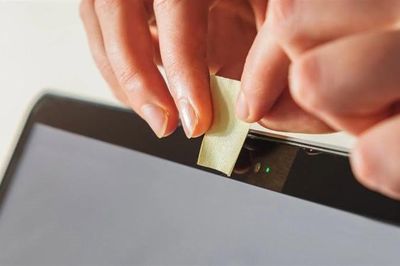 Cách bảo vệ dữ liệu cá nhân và thiết bị số khi lên mạng