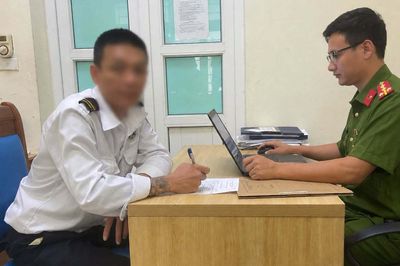 Triệu tập bảo vệ hành hung tài xế trước khu đô thị ở Hà Nội