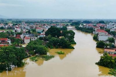 Hà Nội ứng phó chủ động, kịp thời, hạn chế thấp nhất thiệt hại do mưa lũ