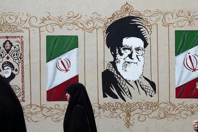 Iran cảnh báo trả đũa sau loạt trừng phạt mới của Mỹ