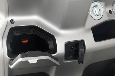 Xe máy điện giá 33,9 triệu đồng đã xuất hiện ở Việt Nam pin kép đi gần 200 km/lần sạc dễ 'đốn tim' người dùng