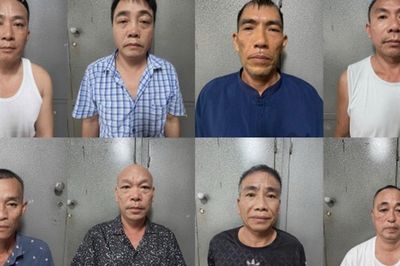 Bắc Ninh: Tổ chức đánh liêng, 10 đối tượng bị khởi tố