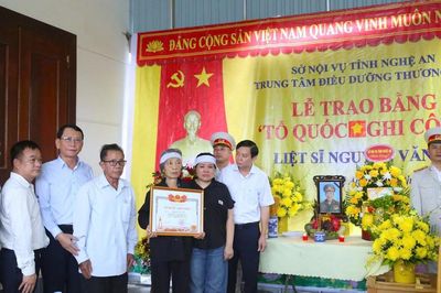 Truy tặng danh hiệu Liệt sĩ và cấp Bằng Tổ quốc ghi công cho ông Nguyễn Văn Ba