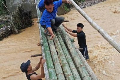 Nghệ An di dời khẩn cấp dân khỏi vùng sạt lở