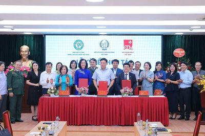 Ba hội cộng hưởng thế mạnh, thúc đẩy chăm sóc và nâng cao sức khỏe nhân dân
