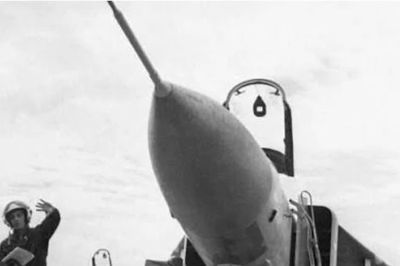 MiG-23: Vì sao Liên Xô từ bỏ cánh tam giác cố định?