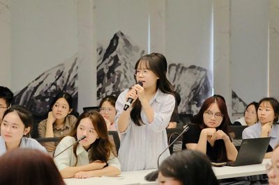 AI càng phát triển, giới trẻ càng cần kỹ năng kiểm chứng thông tin