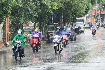 Thời tiết hôm nay (26-8): Áp thấp nhiệt đới trên Biển Đông (suy yếu từ bão số 4)