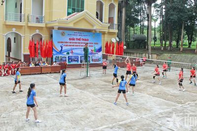 Đoàn Kinh tế - Quốc phòng 74 (Binh đoàn 15) tổ chức Giải thể thao chào mừng Quốc khánh 2-9