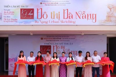 Khai mạc Triển lãm Ký họa đô thị Đà Nẵng