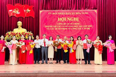Xã Hòa Vang công bố quyết định thành lập, bổ nhiệm lãnh đạo 3 trường mới