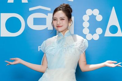Phương Mỹ Chi 'chơi lớn' khi dùng âm nhạc để nối tiếp hành trình đưa văn hóa đến gần khán giả trẻ