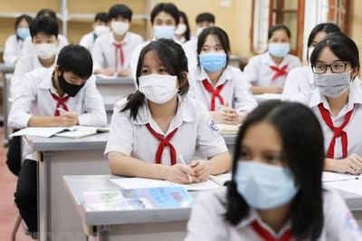 Hà Nội yêu cầu công khai đầu mối tiếp nhận phản ánh lạm thu, dạy thêm, học thêm