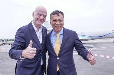 Chủ tịch FIFA đến Việt Nam, bắt đầu chuỗi hoạt động dày đặc