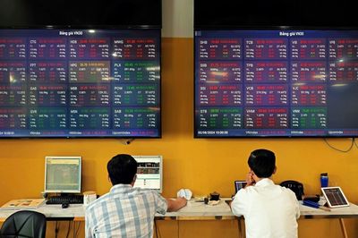 VN-Index vượt xa mốc 1.800 điểm nhờ nhóm vốn hóa lớn