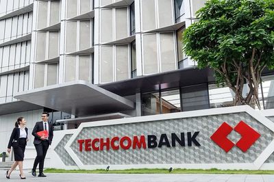 KB Kookmin Bank của Hàn Quốc nói gì về thông tin mua 15% cổ phần Techcombank?
