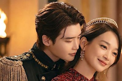Shin Min Ah và Lee Jong Suk nên duyên trong Hoàng Hậu Tái Hôn